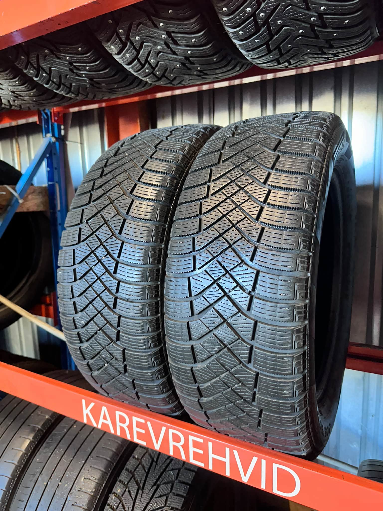 7 Pirelli IceZero 205/60R16 96T - Pilt 1